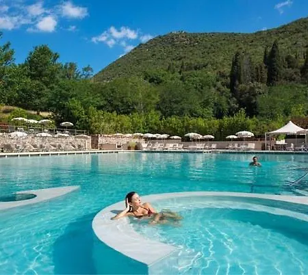 Colibri Bed & Breakfast 3*
